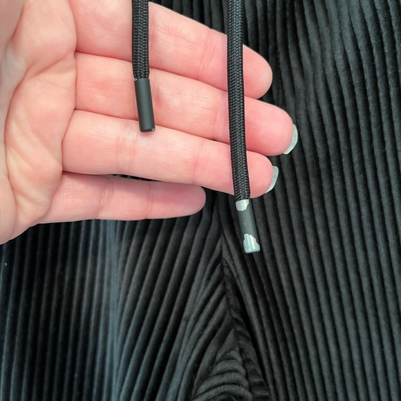 Zara Men's Pleated Corduroy Pants - Picture 8 of 11